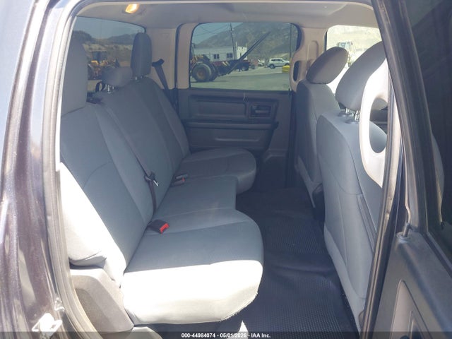 Aukcja sprzedaży 2017 Ram 1500 Express  4x2 5'7 Box, vin: 1C6RR6KT2HS662385, numer aukcji: 44984074