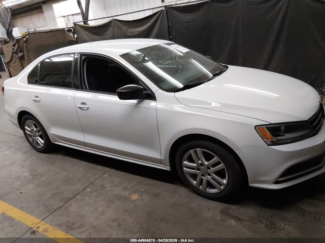 Продаж на аукціоні авто 2015 Volkswagen Jetta 2.0l S, vin: 3VW2K7AJ1FM226067, номер лоту: 44984078