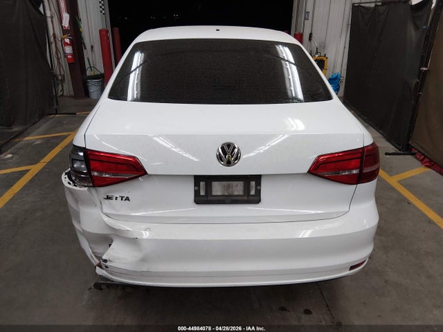 Продаж на аукціоні авто 2015 Volkswagen Jetta 2.0l S, vin: 3VW2K7AJ1FM226067, номер лоту: 44984078
