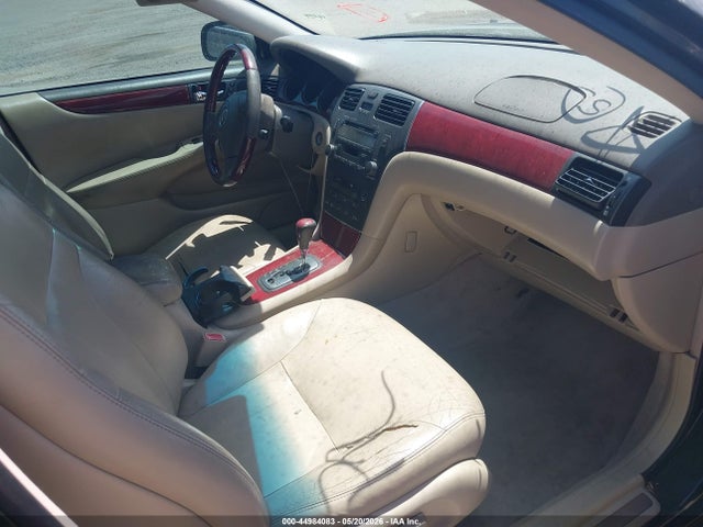 Продажа на аукционе авто 2003 Lexus Es 300, vin: JTHBF30G430095526, номер лота: 44984083