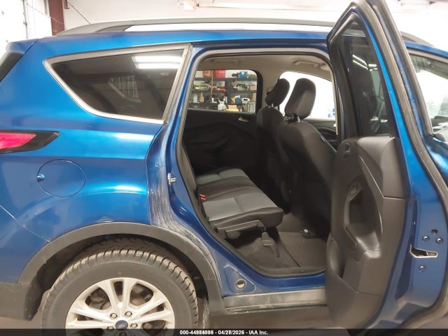 Ford ESCAPE SE 2018 1FMCU9GD8JUD31056 Image 8