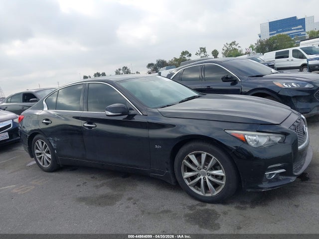 JN1EV7AP1HM744001 Infiniti Q50 3.0t Premium
