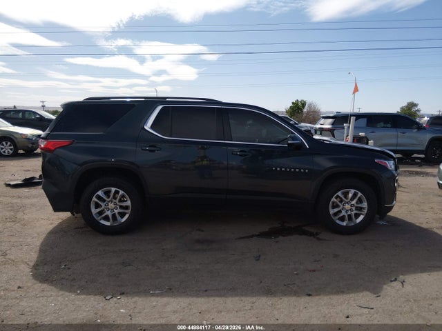 1GNERGKW4MJ236406 Chevrolet Traverse Fwd Lt Cloth