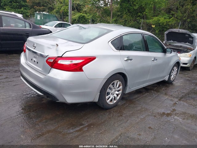 2016 Nissan Altima 2.5 S მანქანა იყიდება აუქციონზე, vin: 1N4AL3AP7GN322601, აუქციონის ნომერი: 44984118