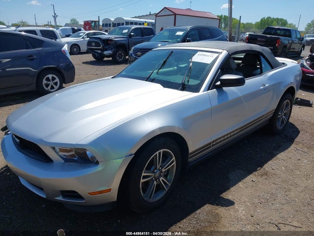 44984151 :رقم المزاد ، 1ZVBP8EMXB5117912 vin ، 2011 Ford Mustang V6 Premium مزاد بيع