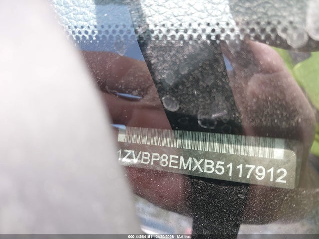 44984151 :رقم المزاد ، 1ZVBP8EMXB5117912 vin ، 2011 Ford Mustang V6 Premium مزاد بيع