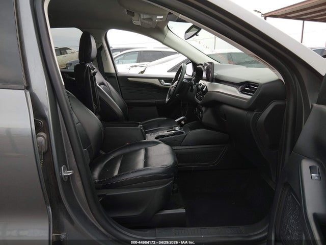 Продажа на аукционе авто 2022 Ford Escape Sel, vin: 1FMCU0H60NUA69762, номер лота: 44984172