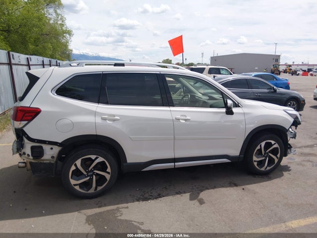 Subaru Forester Touring 2023 JF2SKARC2PH505962 Image 14