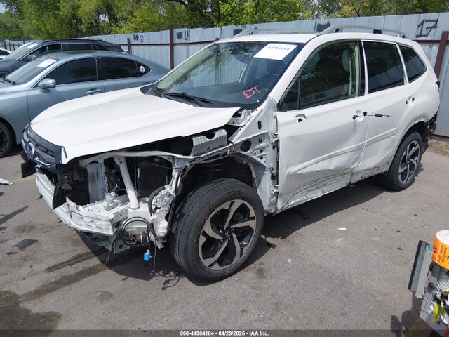 Subaru Forester Touring 2023 JF2SKARC2PH505962 Image 2