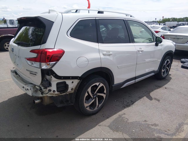 Subaru Forester Touring 2023 JF2SKARC2PH505962 Image 4