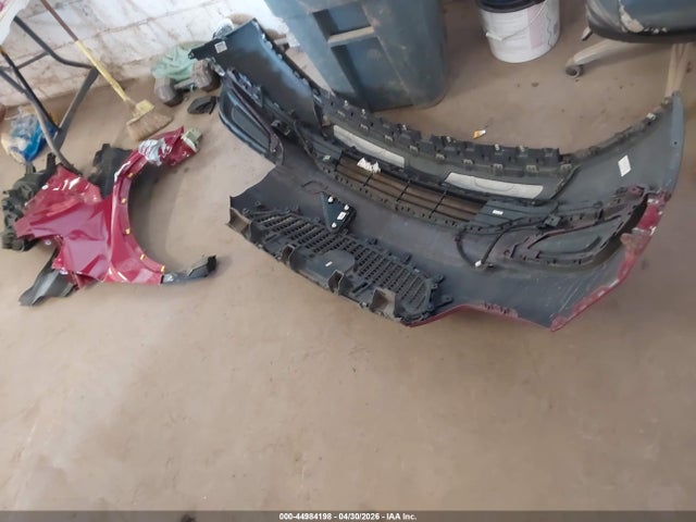 Продажа на аукционе авто 2018 Buick Encore Preferred, vin: KL4CJASB7JB651642, номер лота: 44984198