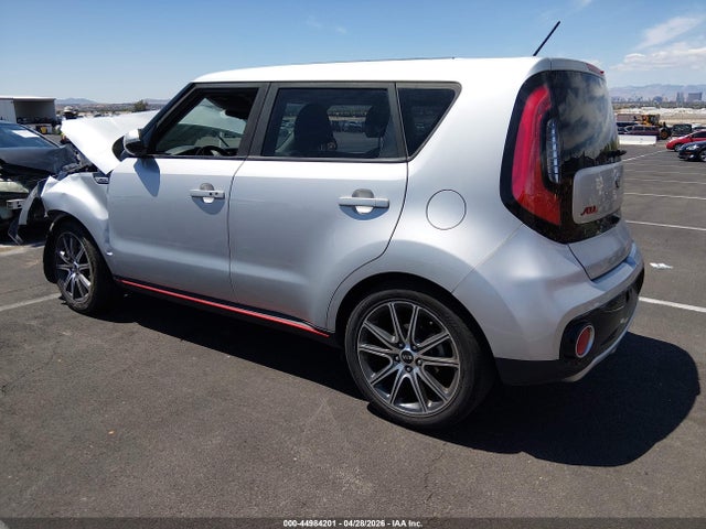 KNDJX3AA2J7533243 KIA Soul !