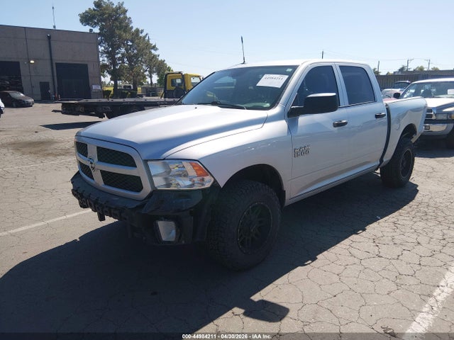 Aukcja sprzedaży 2018 Ram 1500 Express  4x4 5'7 Box, vin: 1C6RR7KG1JS146940, numer aukcji: 44984211