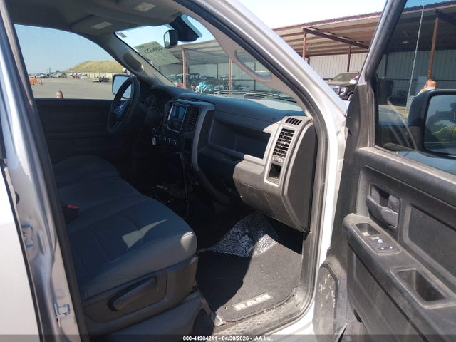 Aukcja sprzedaży 2018 Ram 1500 Express  4x4 5'7 Box, vin: 1C6RR7KG1JS146940, numer aukcji: 44984211