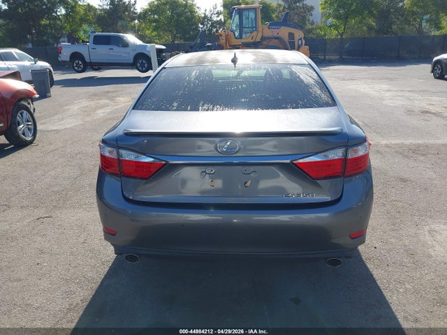 44984212 :رقم المزاد ، JTHBK1GG2E2113423 vin ، 2014 Lexus Es 350 مزاد بيع