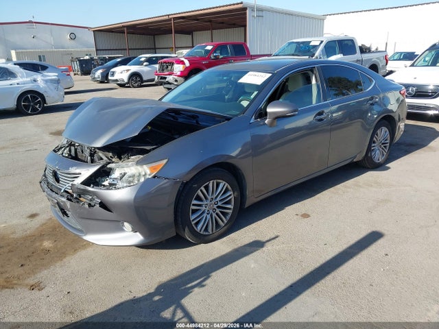 44984212 :رقم المزاد ، JTHBK1GG2E2113423 vin ، 2014 Lexus Es 350 مزاد بيع
