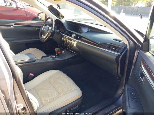 44984212 :رقم المزاد ، JTHBK1GG2E2113423 vin ، 2014 Lexus Es 350 مزاد بيع