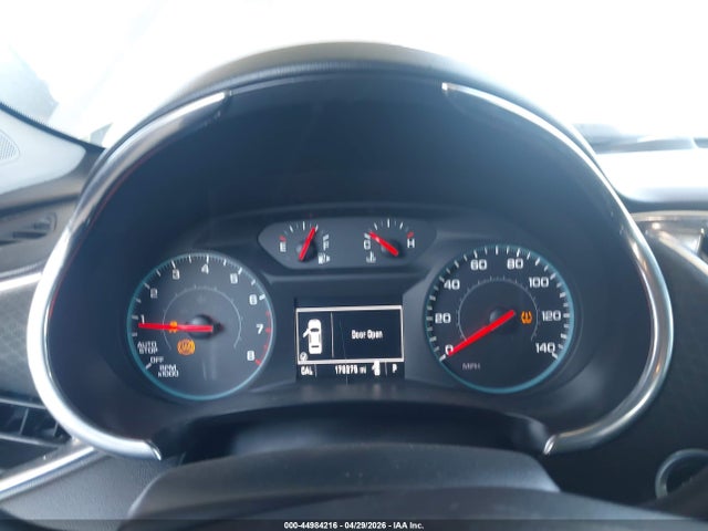 1G1ZD5ST2JF133298 Chevrolet MALIBU LT
