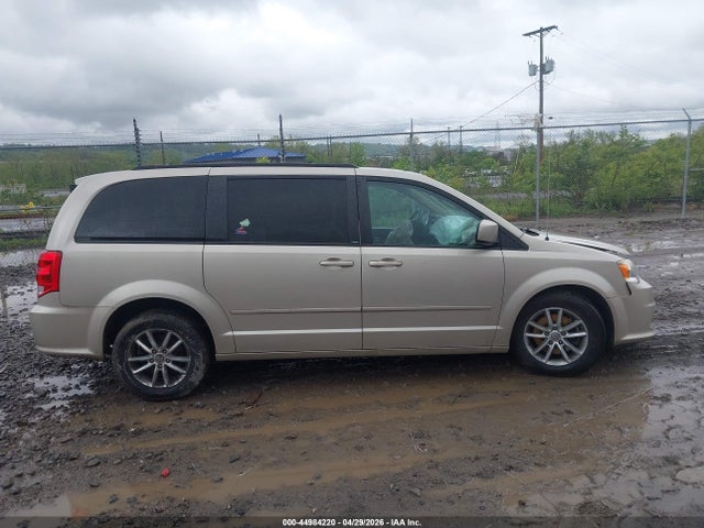 Auction sale of the 2013 Dodge Grand Caravan Sxt, vin: 2C4RDGCG2DR768992, lot number: 44984220