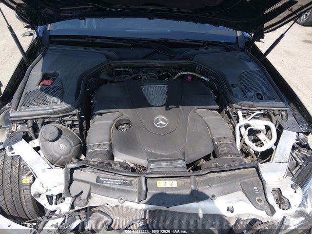WDDZF6GB8JA430893 Mercedes-Benz E 400 4matic