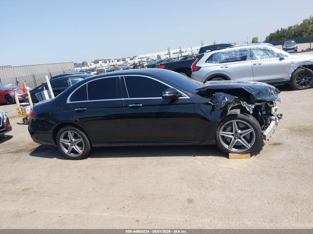 WDDZF6GB8JA430893 Mercedes-Benz E 400 4matic