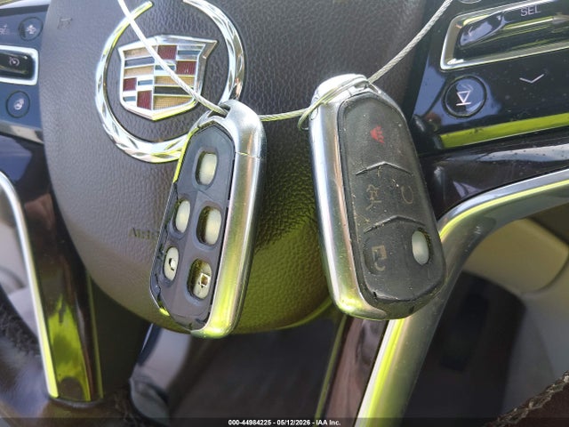 44984225 :رقم المزاد ، 3GYFNDE37GS586215 vin ، 2016 Cadillac Srx Premium Collection مزاد بيع