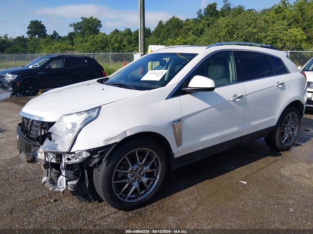 44984225 :رقم المزاد ، 3GYFNDE37GS586215 vin ، 2016 Cadillac Srx Premium Collection مزاد بيع