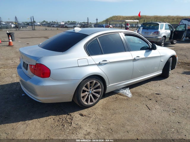 Продажа на аукционе авто 2011 Bmw 328i, vin: WBAPH5G52BNM77621, номер лота: 44984229