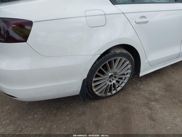 Продаж на аукціоні авто 2011 Volkswagen Jetta 2.0l S, vin: 3VW1K7AJ2BM068294, номер лоту: 44984233
