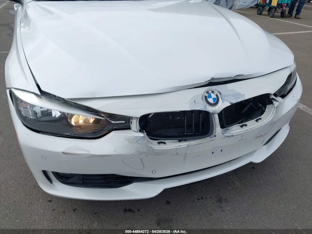 WBA3C1C55EK115560 BMW 328I