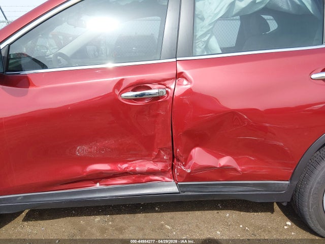 Продажа на аукционе авто 2014 Nissan Rogue S, vin: 5N1AT2MVXEC750696, номер лота: 44984277