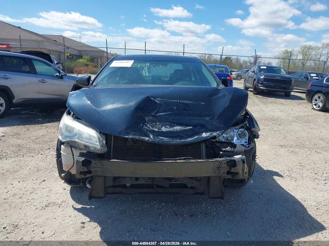44984307 :رقم المزاد ، 4T1BF1FKXGU603476 vin ، 2016 Toyota Camry Le مزاد بيع