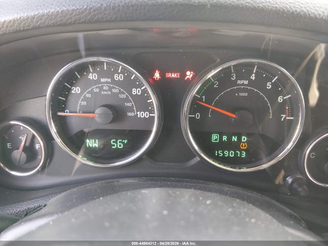 1C4HJWDG2EL271061 Jeep Wrangler Unlimited Sport