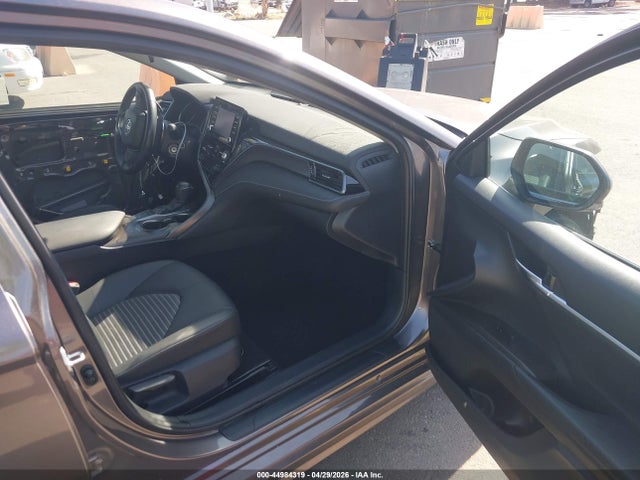 4T1G11AK0NU058963 Toyota CAMRY SE