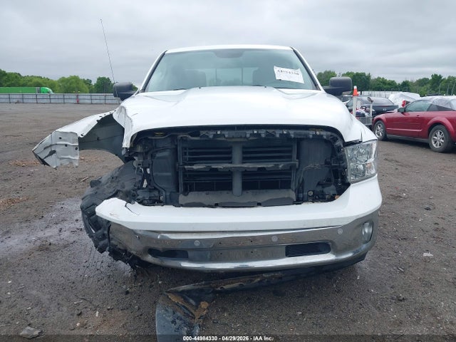 44984330 :رقم المزاد ، 1C6RR6TT2HS741537 vin ، 2017 Ram 1500 Big Horn  4x2 6'4 Box مزاد بيع
