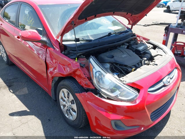 44984364 :رقم المزاد ، KMHCT4AE2FU867838 vin ، 2015 Hyundai Accent Gls مزاد بيع