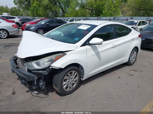 2015 Hyundai Elantra Se მანქანა იყიდება აუქციონზე, vin: 5NPDH4AE1FH642749, აუქციონის ნომერი: 44984366
