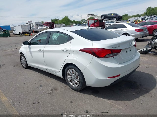 2015 Hyundai Elantra Se მანქანა იყიდება აუქციონზე, vin: 5NPDH4AE1FH642749, აუქციონის ნომერი: 44984366