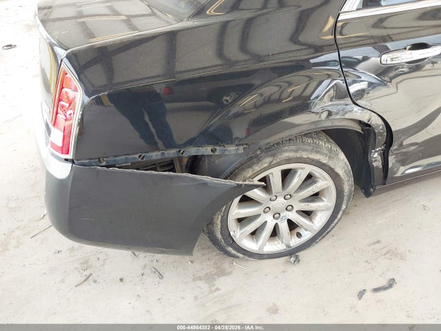 2012 Chrysler 300 Limited მანქანა იყიდება აუქციონზე, vin: 2C3CCACG7CH249984, აუქციონის ნომერი: 44984382