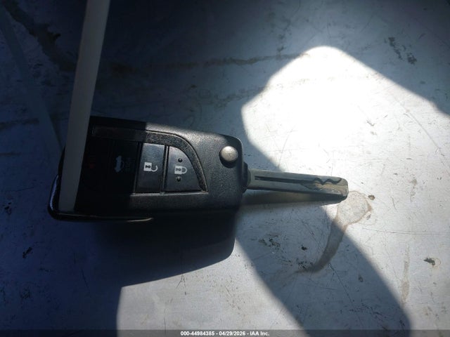 4T1B11HK7JU565448 Toyota CAMRY LE