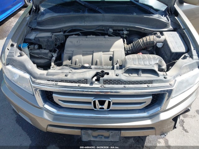 44984392 :رقم المزاد ، 5FPYK1F51BB008772 vin ، 2011 Honda Ridgeline Rtl مزاد بيع
