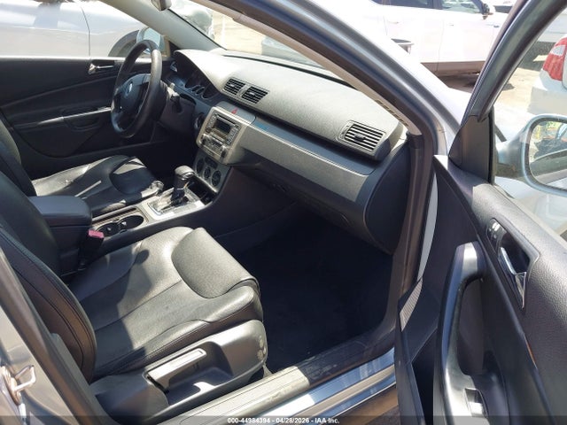 44984394 :رقم المزاد ، WVWLK73C47E008542 vin ، 2007 Volkswagen Passat 2.0t مزاد بيع