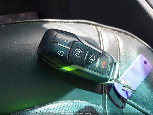 44984404 :رقم المزاد ، 1FM5K8HT7HGB20387 vin ، 2017 Ford Explorer Platinum مزاد بيع