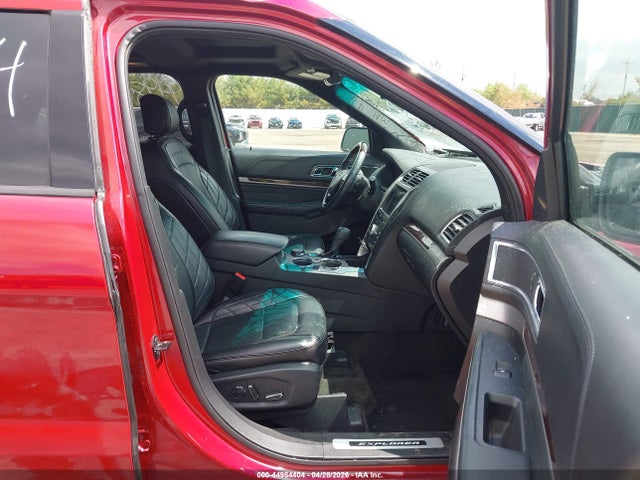 44984404 :رقم المزاد ، 1FM5K8HT7HGB20387 vin ، 2017 Ford Explorer Platinum مزاد بيع
