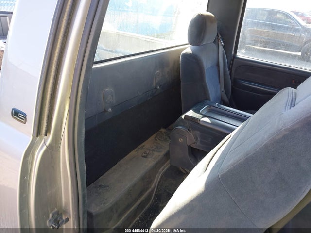 Auction sale of the 2001 Chevrolet Silverado 1500 Ls, vin: 1GCEC14V31Z322055, lot number: 44984413