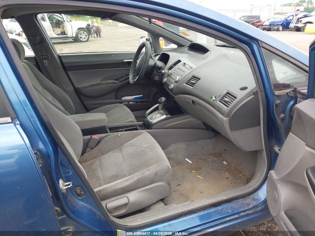 Продажа на аукционе авто 2006 Honda Civic Lx, vin: 1HGFA16556L041281, номер лота: 44984417