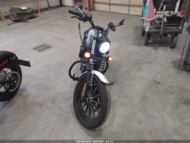 Harley-Davidson Xl883 Iron 883 2015 1HD4LE214FC402041 Image 5