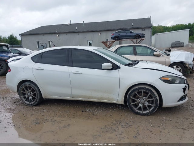 2015 Dodge Dart Sxt მანქანა იყიდება აუქციონზე, vin: 1C3CDFBBXFD141473, აუქციონის ნომერი: 44984431