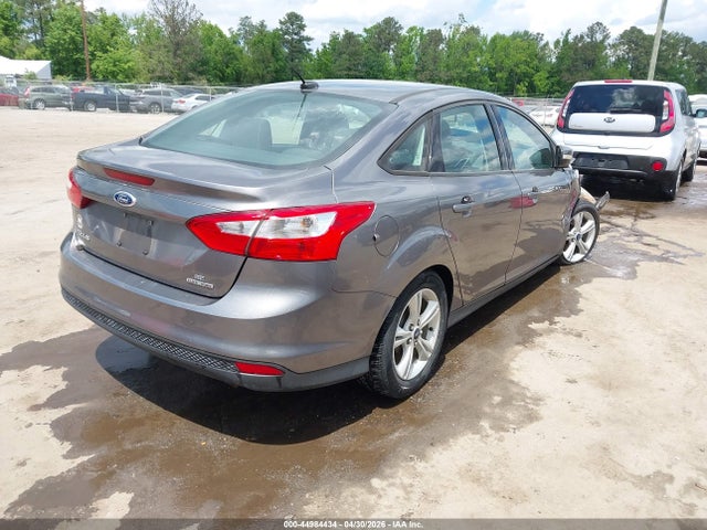 Ford FOCUS SE 2014 1FADP3F27EL448450 Image 4