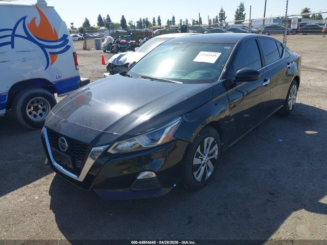 44984448 :رقم المزاد ، 1N4BL4BV4KC196287 vin ، 2019 Nissan Altima 2.5 S مزاد بيع